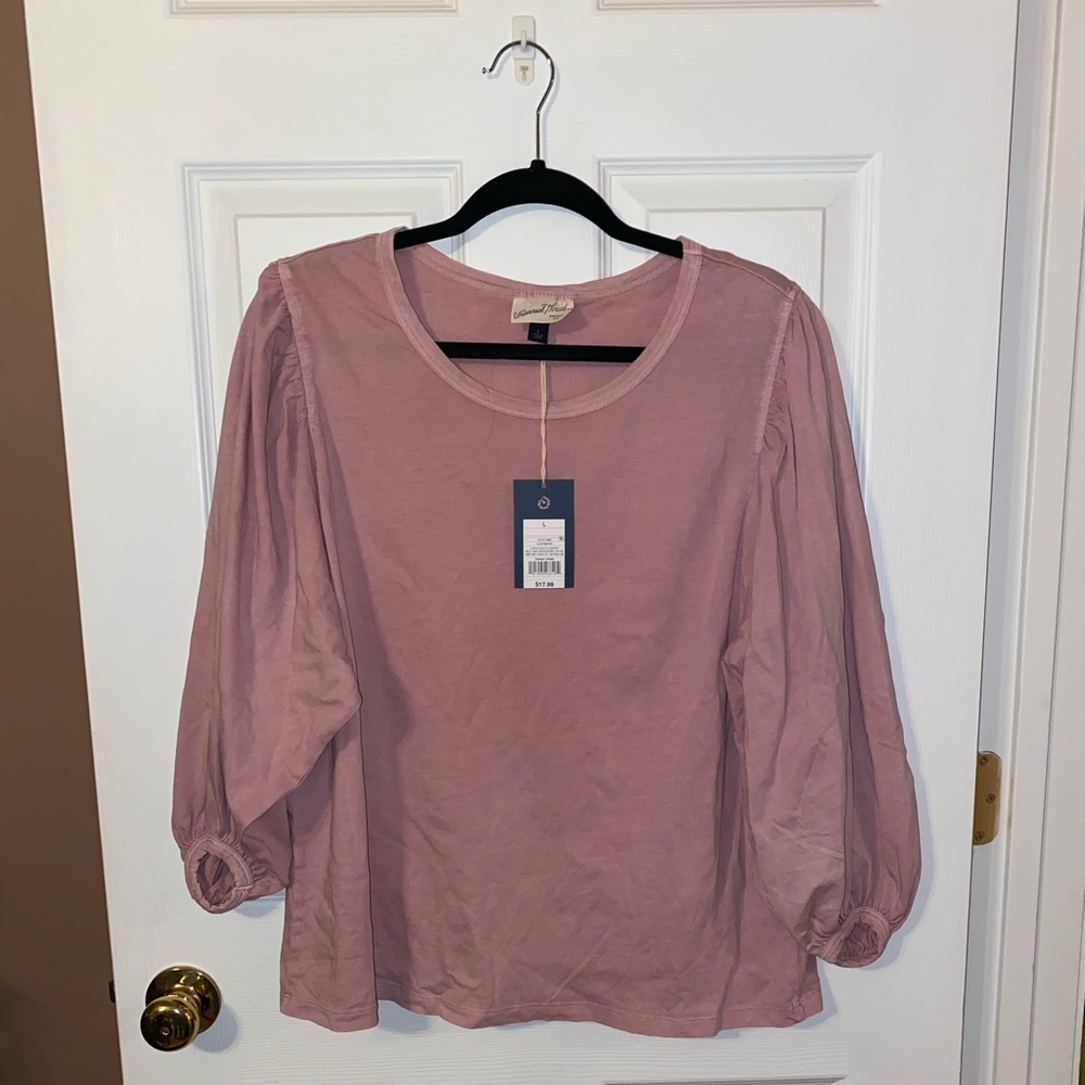 Women’s Long Puff Sleeve T-Shirt